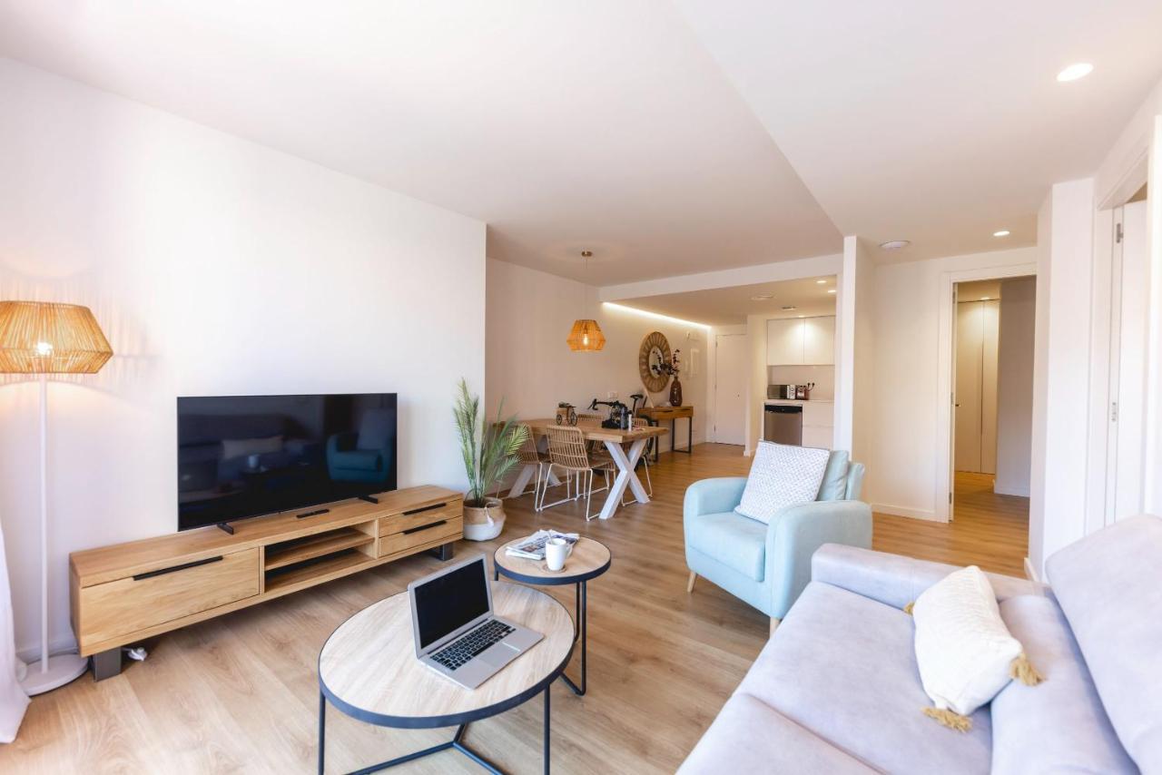 Bravissimo Domenica, 2 Bedrooms And Balcony Girona Luaran gambar