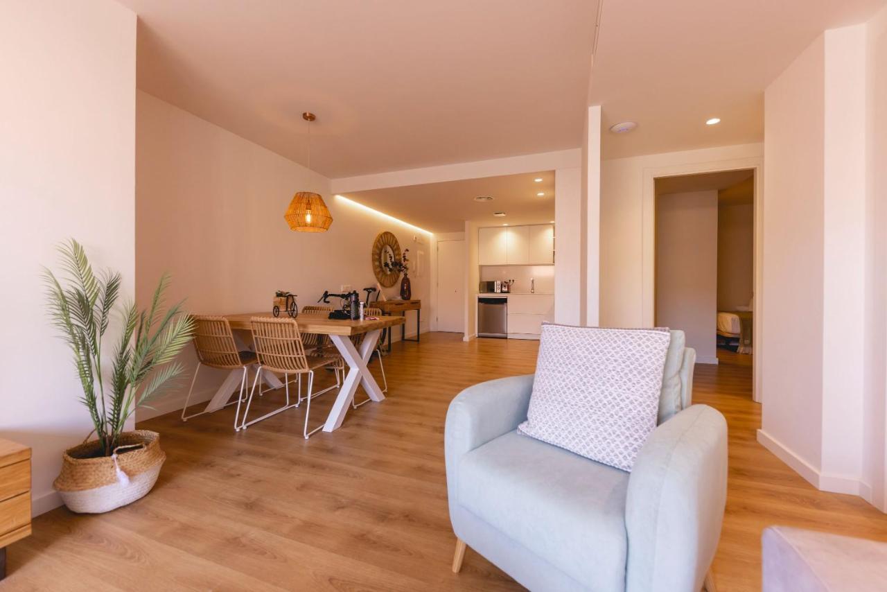 Bravissimo Domenica, 2 Bedrooms And Balcony Girona Luaran gambar